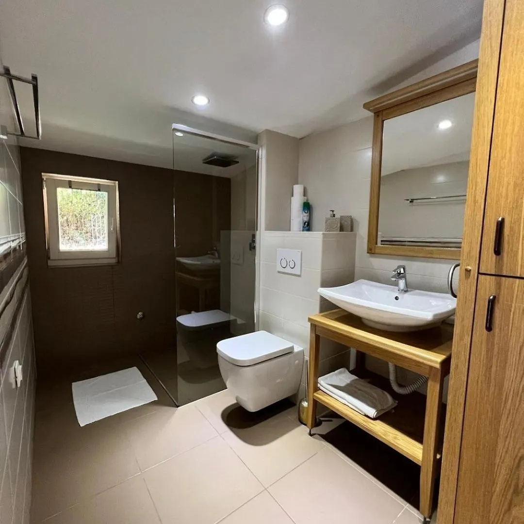 度假居 Seaside Holiday House Losinj, Losinj - 22696 木洛希尼
